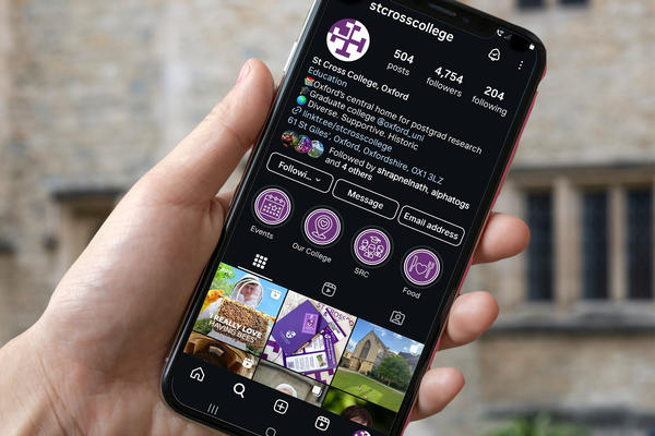 social media  instagram