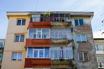 maria salaru  disobedient buildings