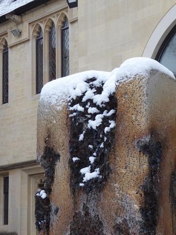 Sculpture sculpture
